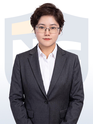 Esther 杨银银