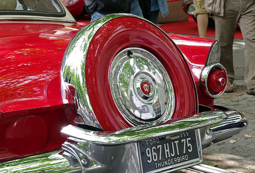 第三人称单数: spares 现在分词: sparing 过去式: spared 过去分词