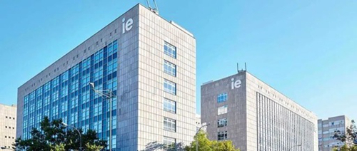 西班牙IE大学世界排名.jpg